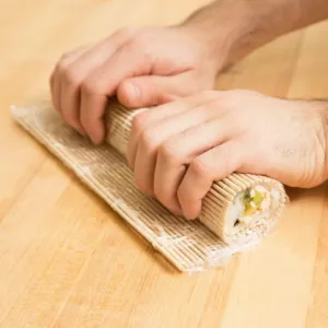 MAKISU JAPANESE BAMBOO SUSHI ROLLING MAT 9.5" X 9.5"