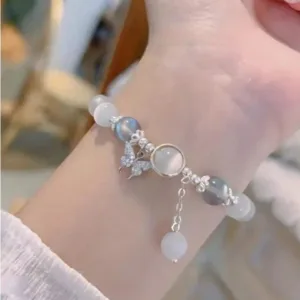 New Bracelet Minimalist Moonstone Crystal Versatile & Elegant Bracelet for Woman